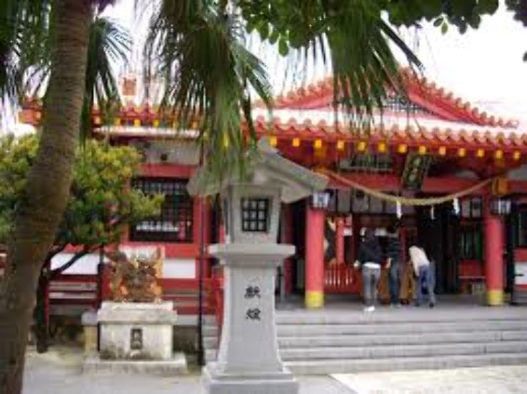 Naminoue Shrine Trip Packages