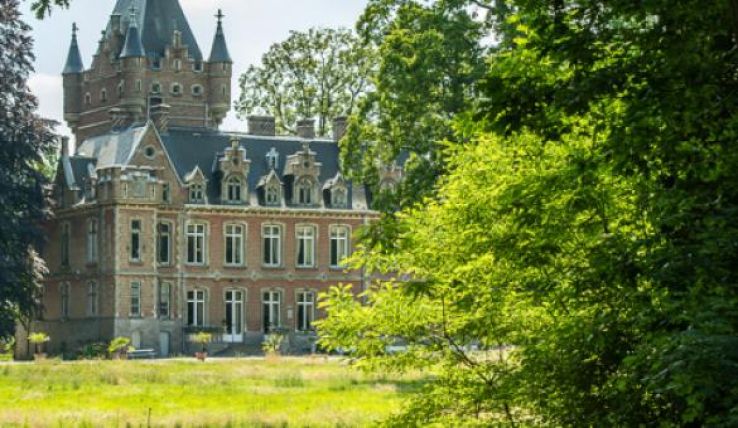 Chateau de Louvignies Trip Packages