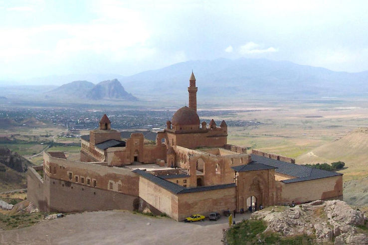Ishak Pasha Palace Trip Packages