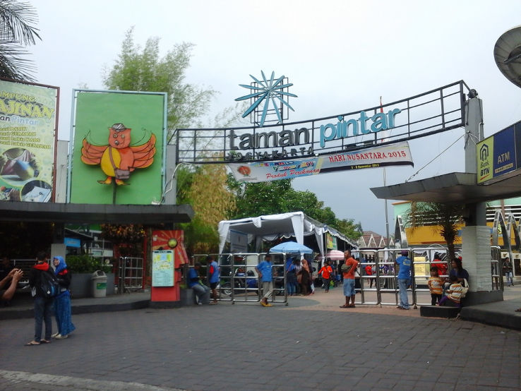 Taman Pintar  Trip Packages