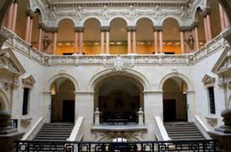 Palais de Rumine Trip Packages