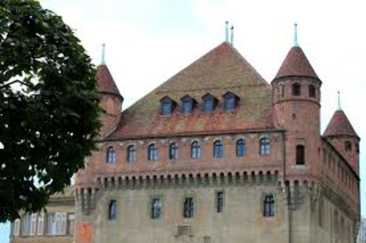 Chateau Saint Maire Trip Packages