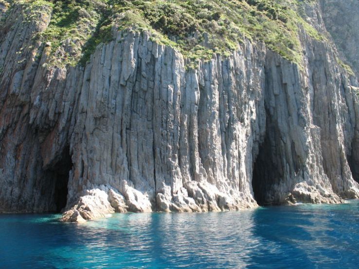 Palmarola Island Trip Packages