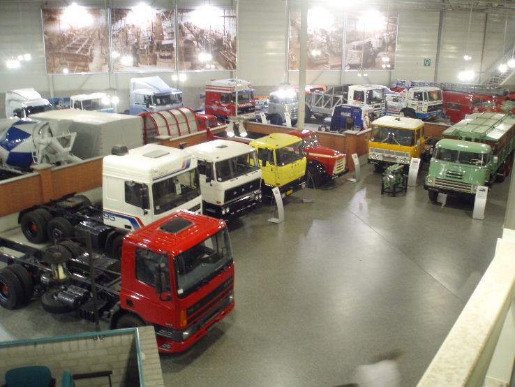 DAF Museum  Trip Packages