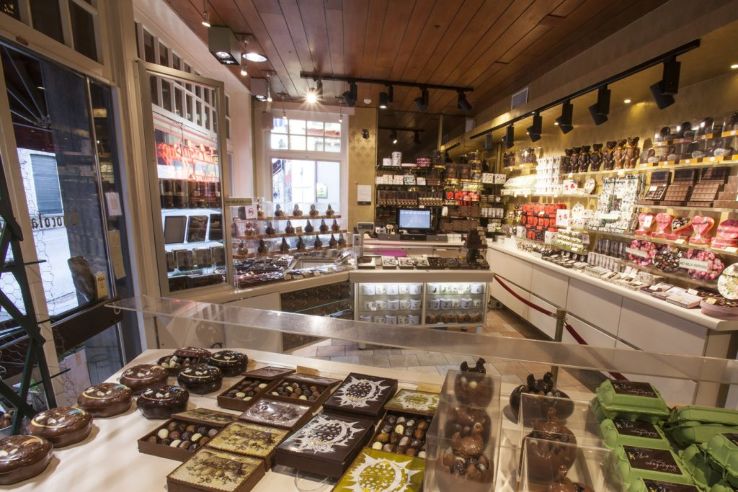 Eat Chocolate and Drink Beer Trip Packages