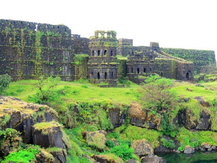 Satara 2021, 39 places to visit in maharashtra, top things to do