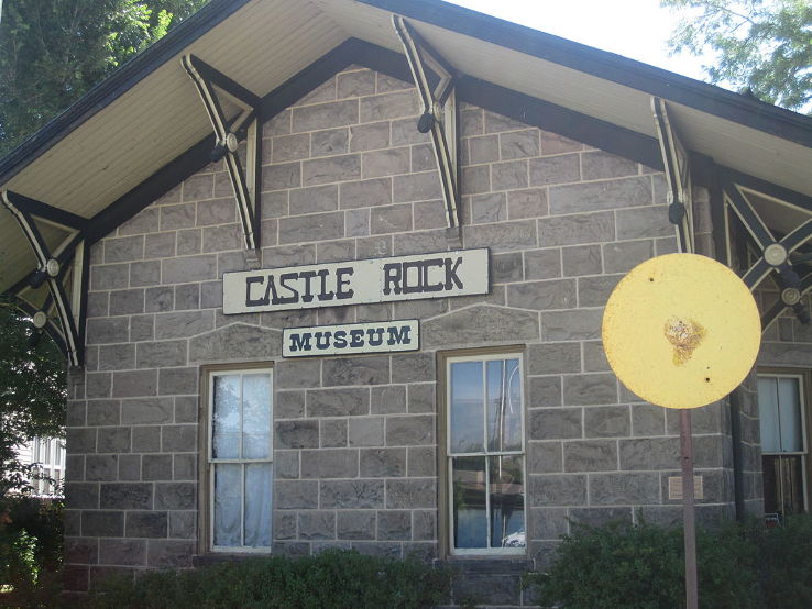 Castle Rock Trip Packages