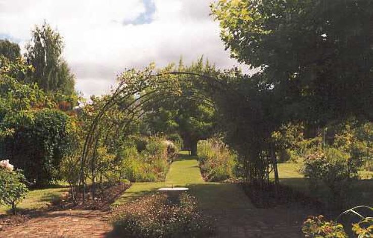 Rosedown Cottage Gardens Trip Packages