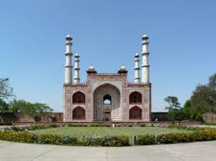 Ecstatic 2 Days 1 Night Agra Hill Tour Package