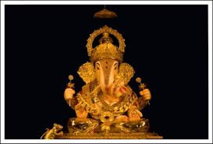 Dagadusheth Halwai Ganapati Temple Trip Packages