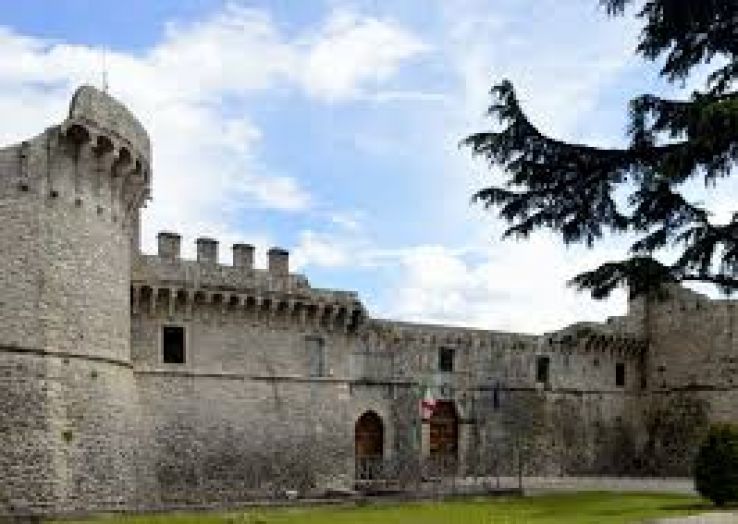 Orsini-Colonna Castle Trip Packages
