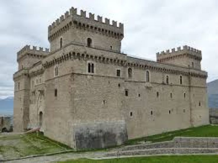 Piccolomini Castle Trip Packages