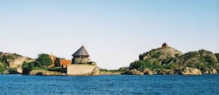 Staverns Fortress Trip Packages