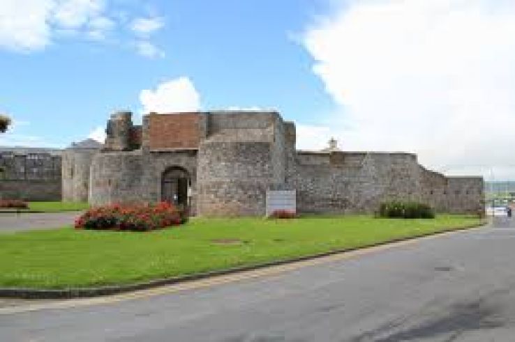 Dungarvan Castle Trip Packages