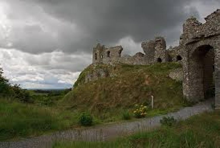 Dunamase Trip Packages