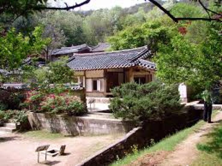 Sosu Seowon Trip Packages