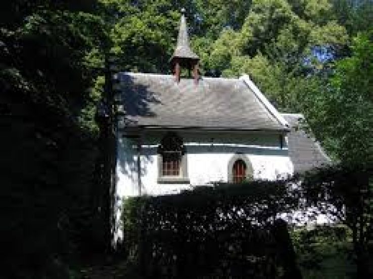 Kluis en Kruisweg op de Schaelsberg Trip Packages