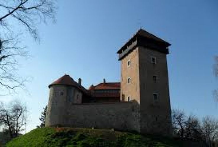 Dubovac Castle Trip Packages