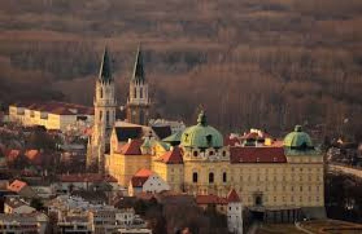 Klosterneuburg Monastery Trip Packages