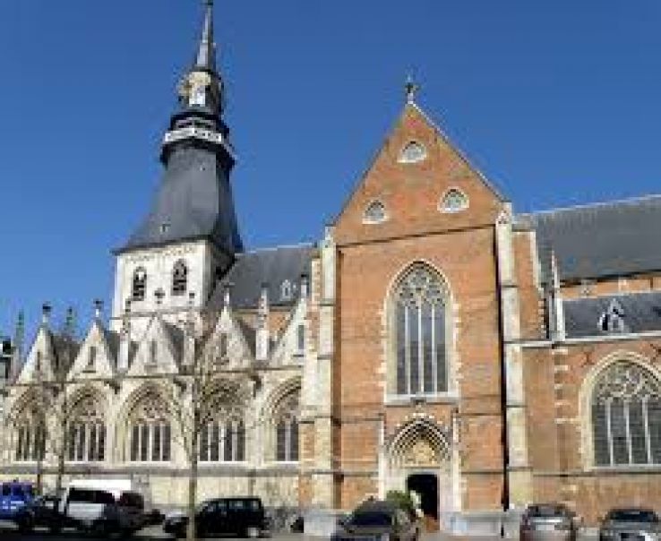 St. Quentin Cathedral Trip Packages