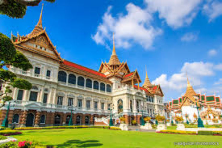 Royal Grand Palace Trip Packages
