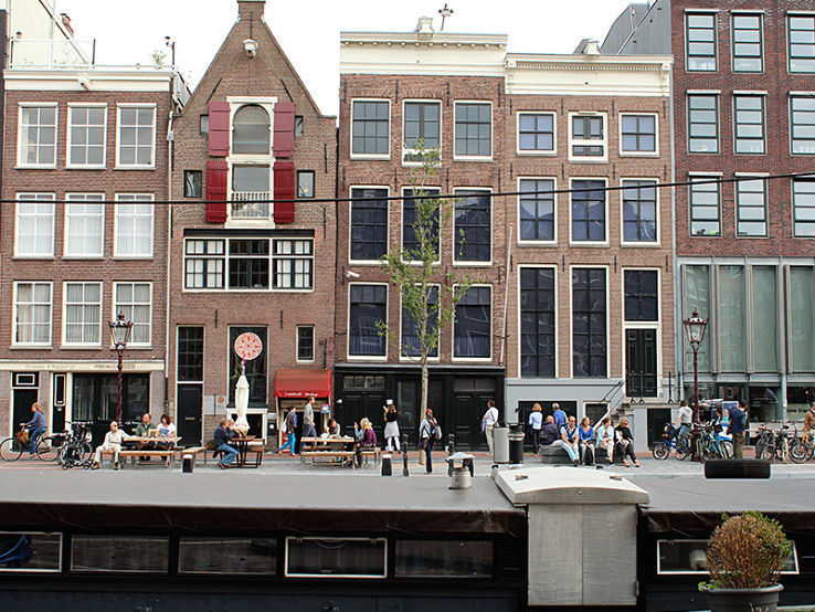 Family Getaway 4 Days amsterdam  hometown Trip Package