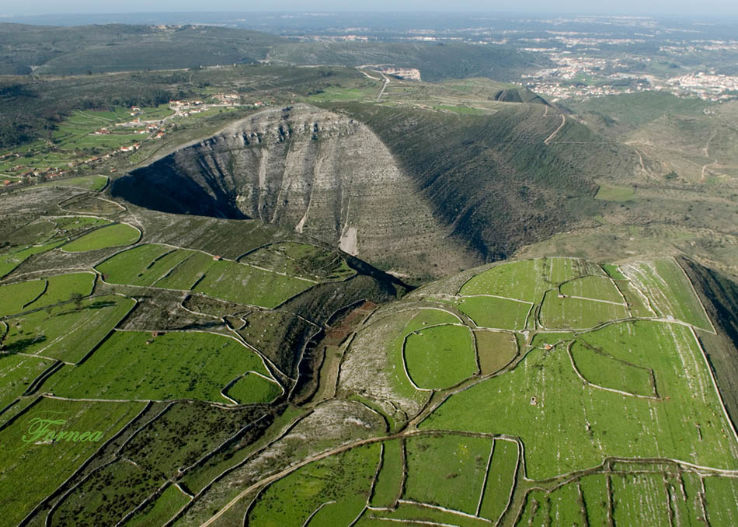 Natural Park of Aire and Lamps Trip Packages