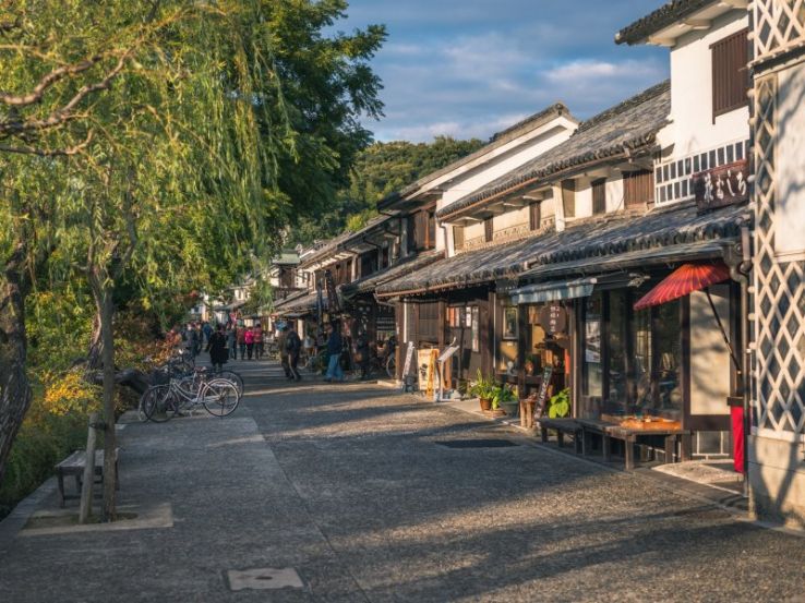 Kurashiki Bikan Historical Quarter Trip Packages