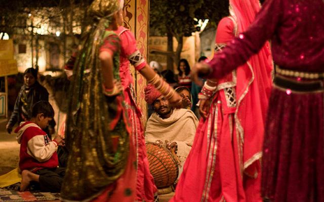 A visit to Rajasthani Village Trip Packages