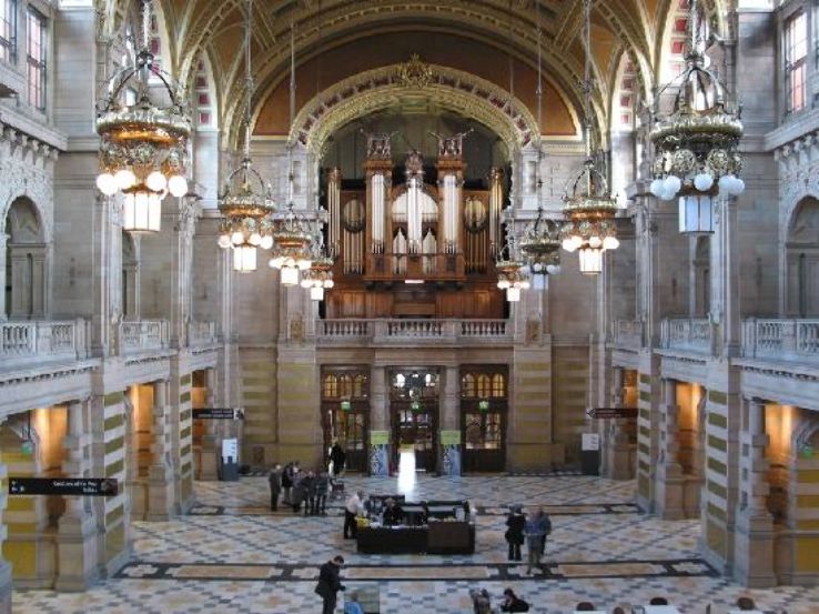 The Kelvingore Art Gallery and Museum Trip Packages