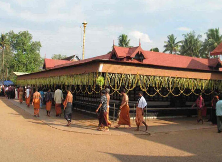 Chottanikkara Temple Trip Packages