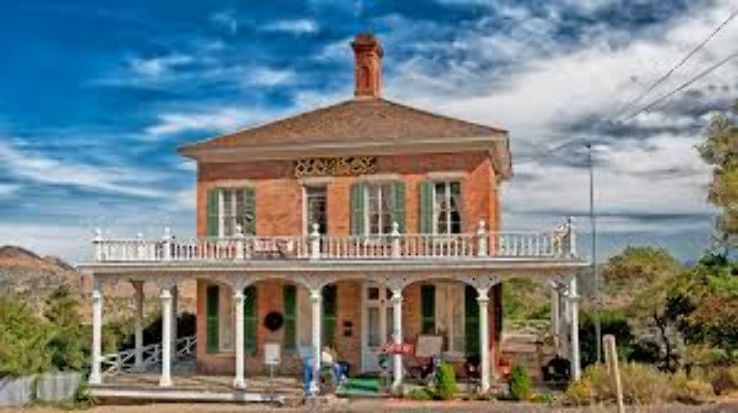 Mackay Mansion Museum  Trip Packages
