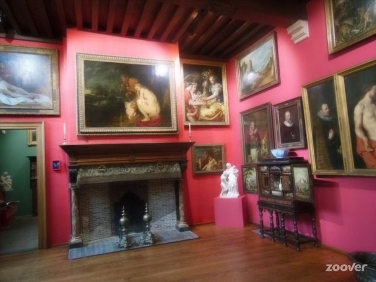 Rockox House Trip Packages