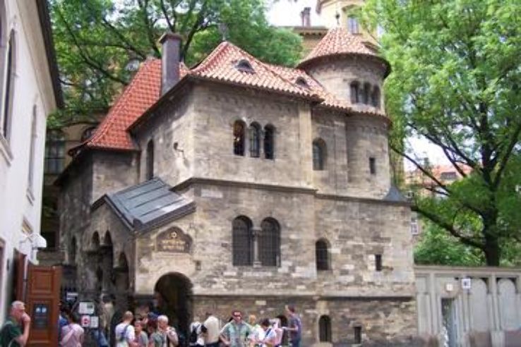 Witness the old Jewish Ghetto Trip Packages