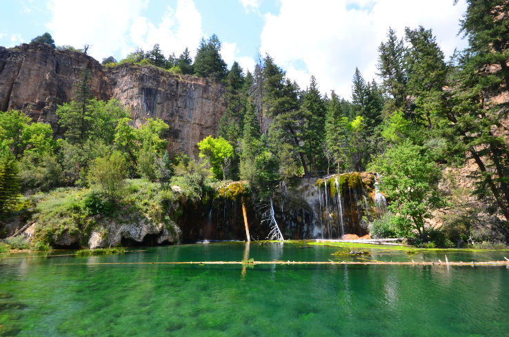 Hanging Lake Trip Packages