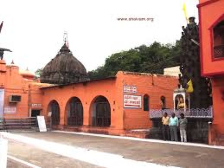 Parli Vaidhyanath Jyotirlinga Temple Trip Packages