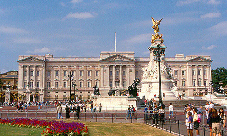 Buckingham Palace Trip Packages