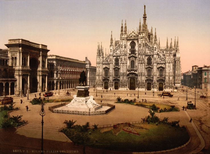 Piazza del Duomo  Trip Packages