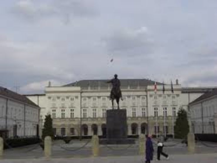 Presidential Palace Trip Packages