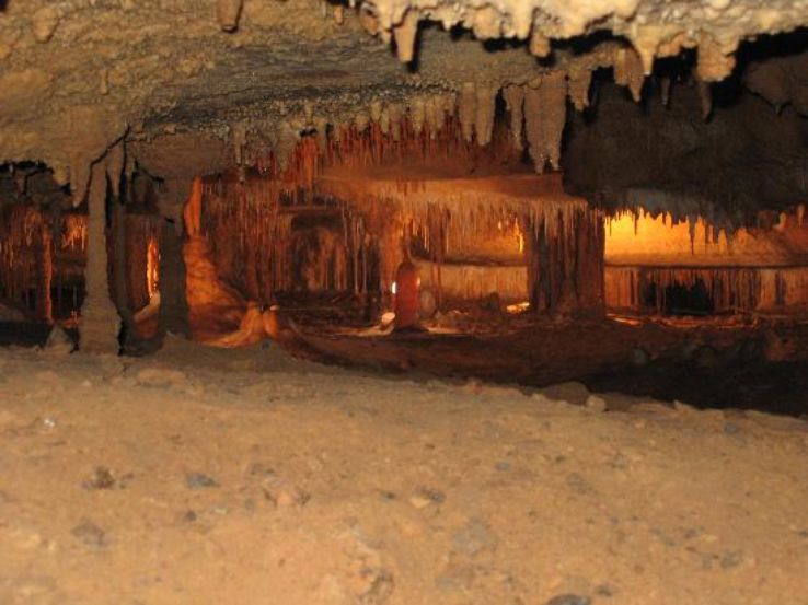 Endless Caverns Trip Packages