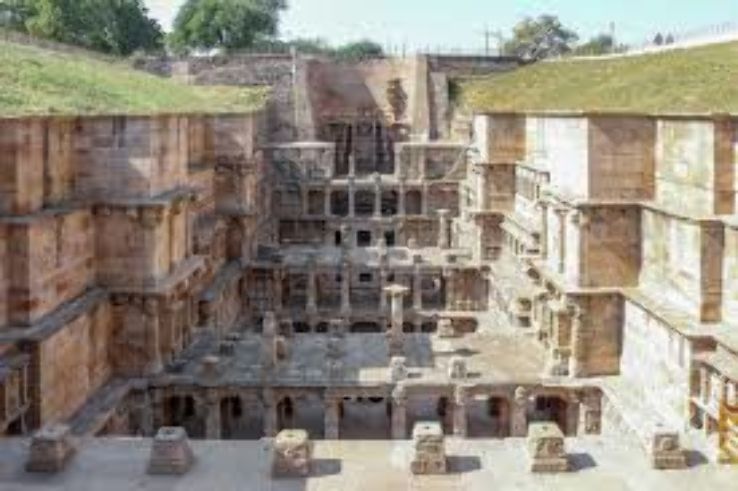 Rani ki vav Trip Packages