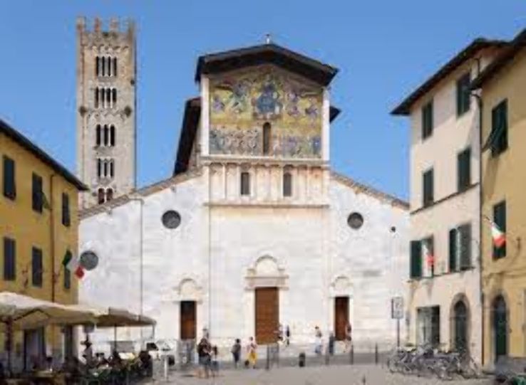 Basilica of San Frediano Trip Packages