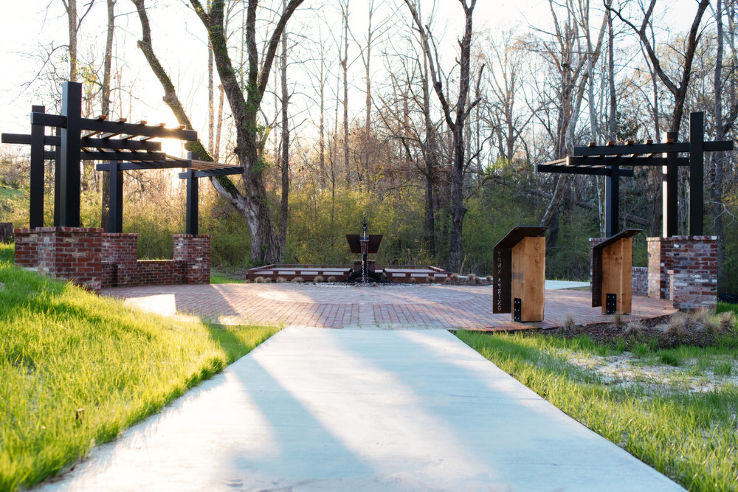 Clinton Trip Packages