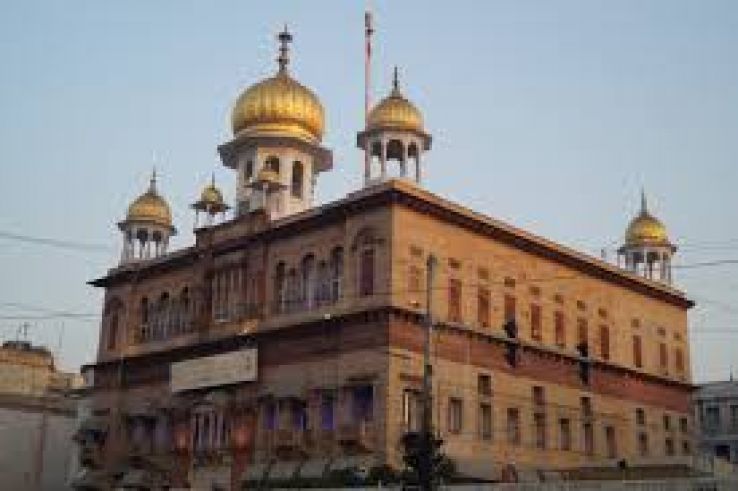 Gurdwara Sis Ganj Sahib Ji Trip Packages