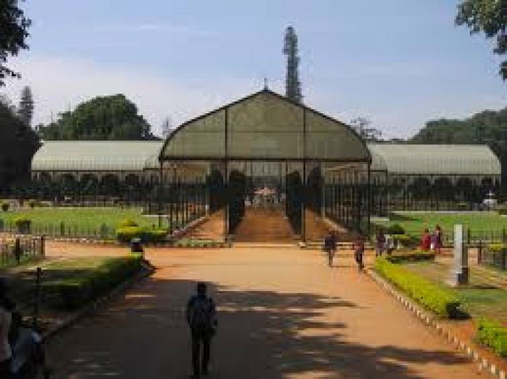 Lalbagh Botanical Garden Trip Packages