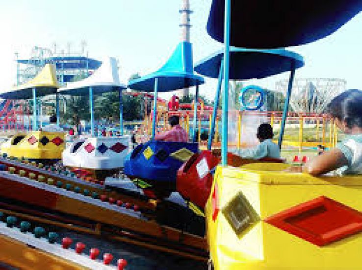 Fun World Amusement Park Trip Packages