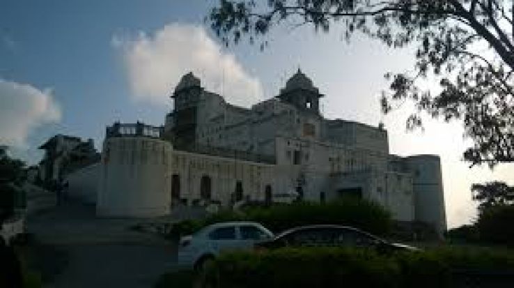 Monsoon Palace Trip Packages