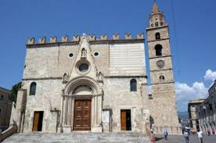Teramo Cathedral Trip Packages