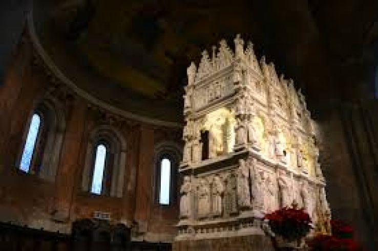 San Pietro in Ciel d Oro Trip Packages