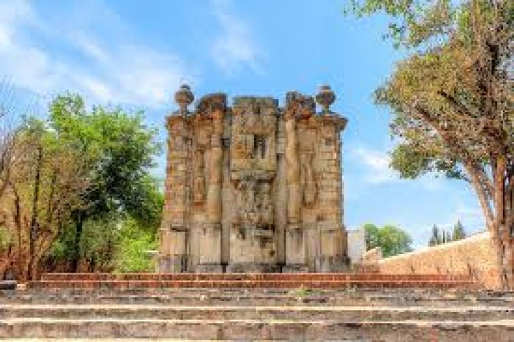 Xochitla Trip Packages